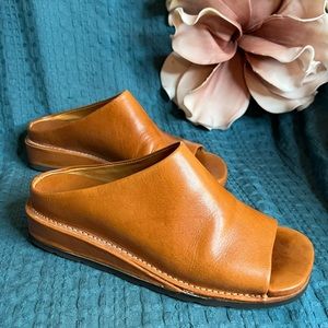 Cole Haan size 8 shoes